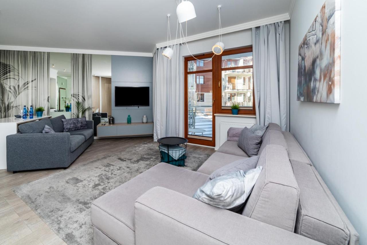 Lägenhet Palmowy - Neptun Park By Oneapartments